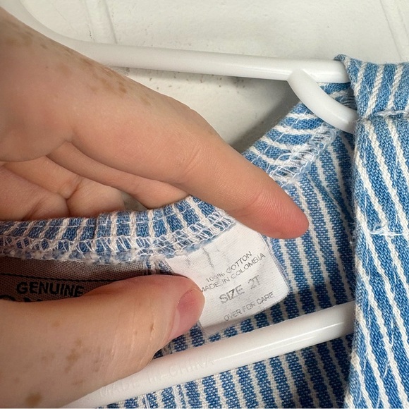 VINTAGE 90’s Railroad Stripe Denim Dress Embroidered Floral Buttons Girl’s 2T - Picture 4 of 6